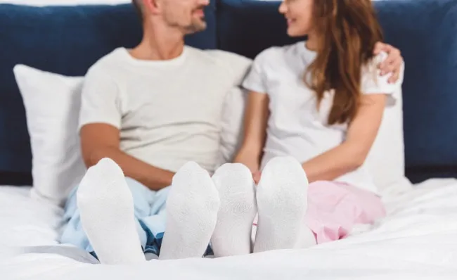 vorteile mit socken schlafen